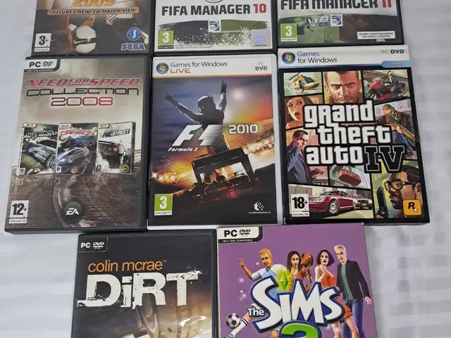 PC DVD Games Bundle 8 Games incl. GTA IV, The Sims 2, FIFA Manager, Επαρχία Λάρνακας — Ορόκλινη Τουριστική Περιοχή