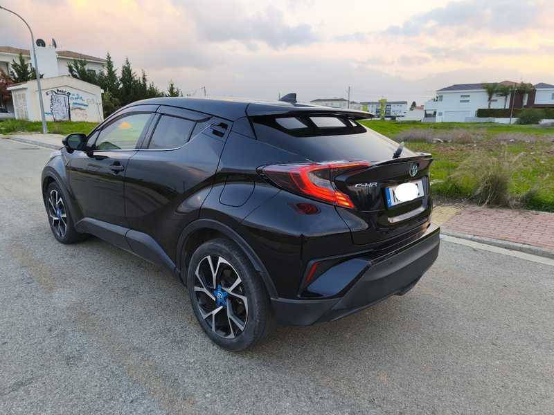 2017 Toyota C-HR 1,8L 2017 Cyprus