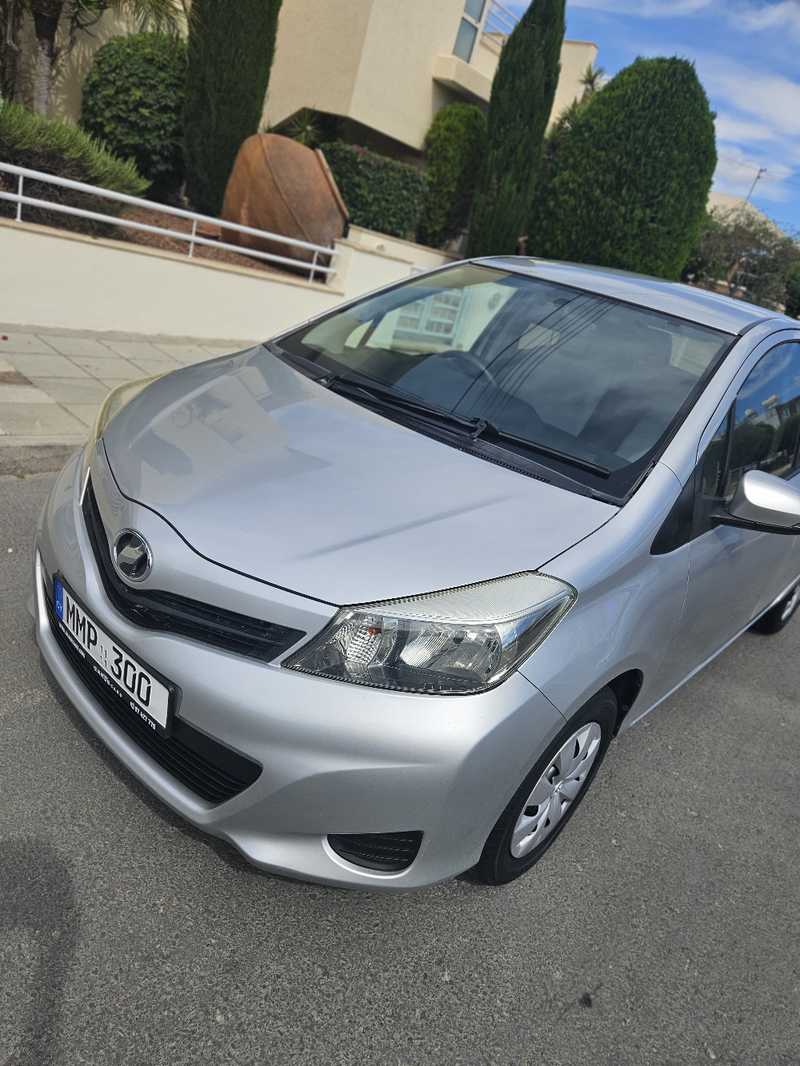 2011 Toyota Vitz 1,3L 2011 Cyprus