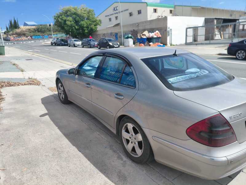 2004 Mercedes-Benz E-Class 2,2L 2004 Cyprus