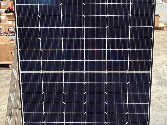 Solar panels - dah solar 380w - φωτοβολταϊκού πάνελ, Επαρχία Λευκωσίας — Λευκωσία - 'Αγιος Ανδρέας