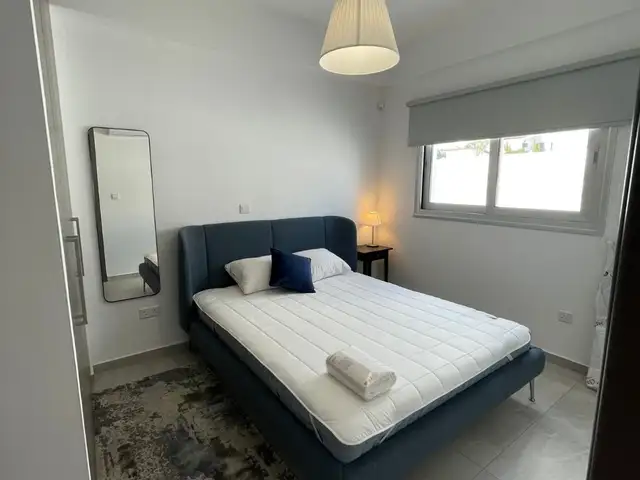 Ikea kingsize upholstered bed frame - tufjord, Famagusta — Kapparis