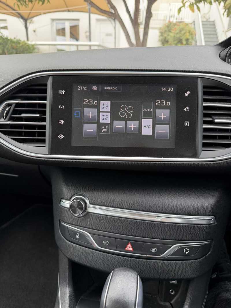2016 Peugeot 308 1,2L 2016 Cyprus