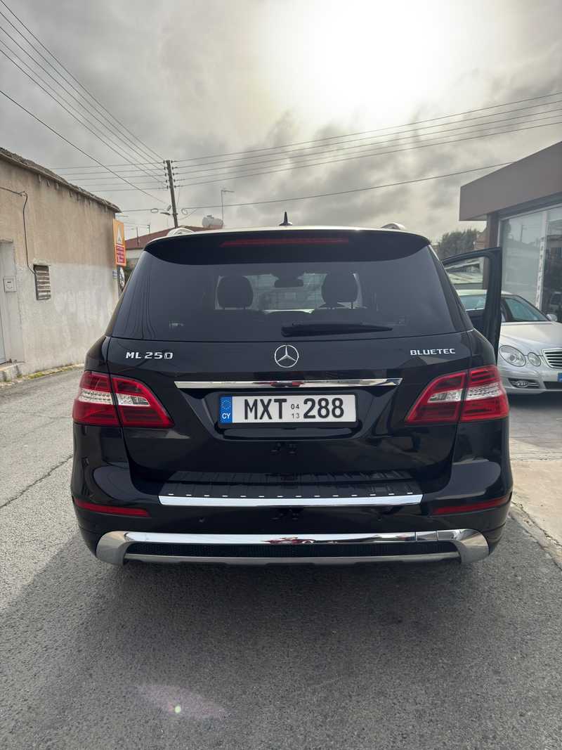 2013 Mercedes-Benz M-Class 2,2L 2013 Cyprus