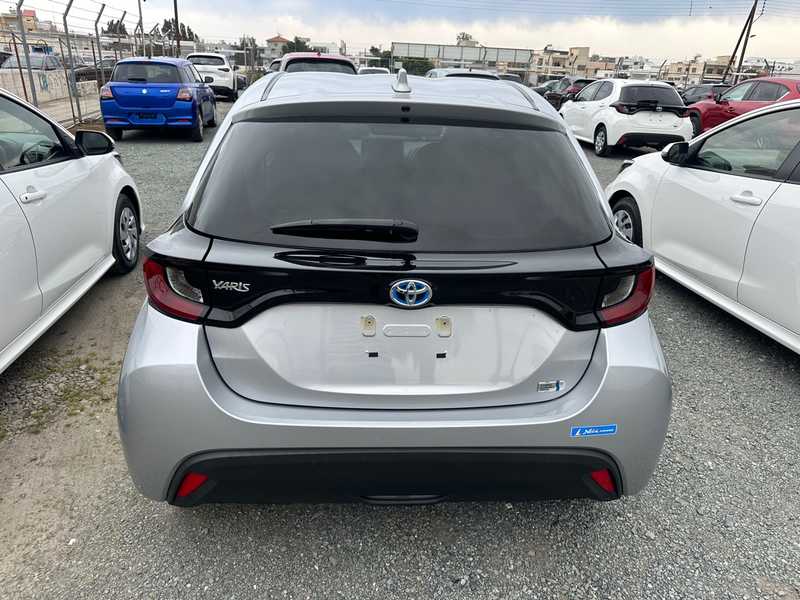 2022 Toyota Yaris 1,5L 2022 Cyprus