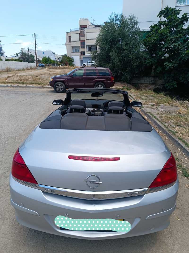 2007 Opel, Vauxhall Astra 1,6L 2007 Cyprus