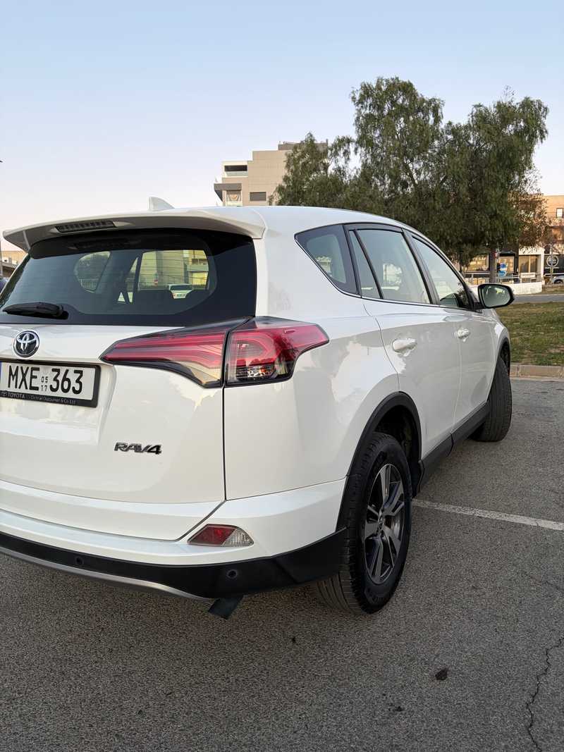 2017 Toyota RAV4 2,0L 2017 Cyprus