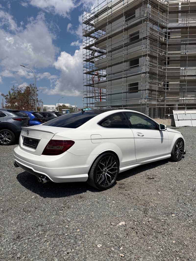 2011 Mercedes-Benz C-Class 2,2L 2011 Cyprus