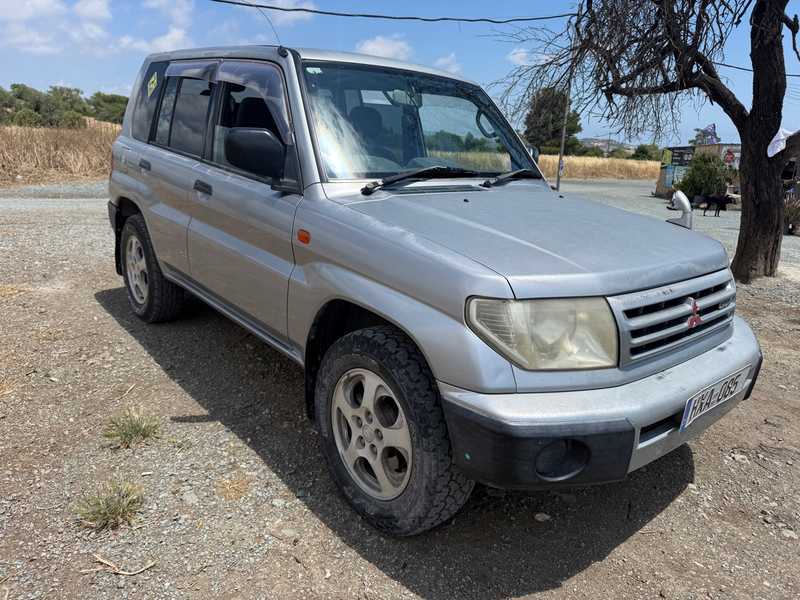 1998 Mitsubishi Pajero 1,8L 1998 Cyprus
