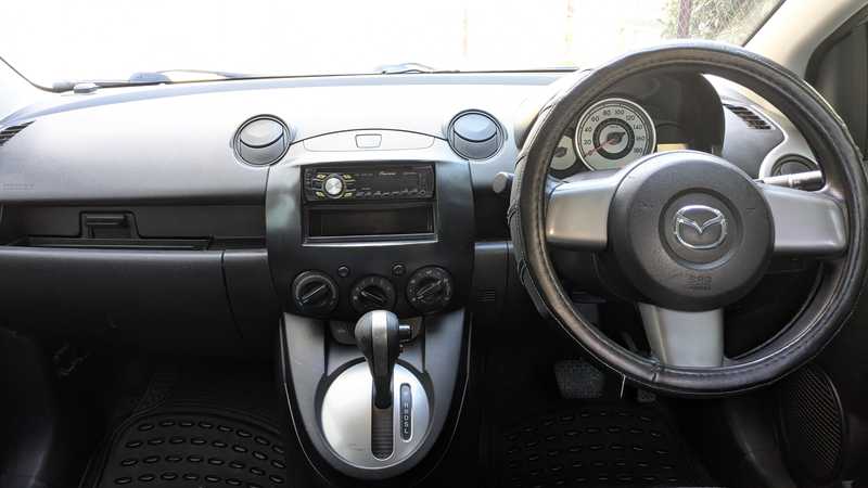 2011 Mazda Demio 1,3L 2011 Cyprus
