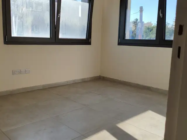 Independent wholefloor office with 4 rooms in excellent location drosia larnaka, Larnaca — Larnaka - Agios Nikolaos