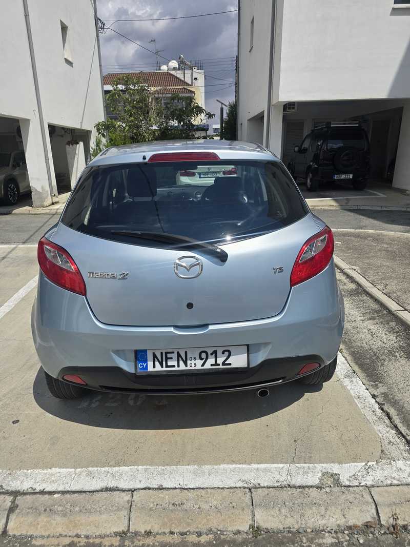 2009 Mazda Demio 1,4L 2009 Cyprus