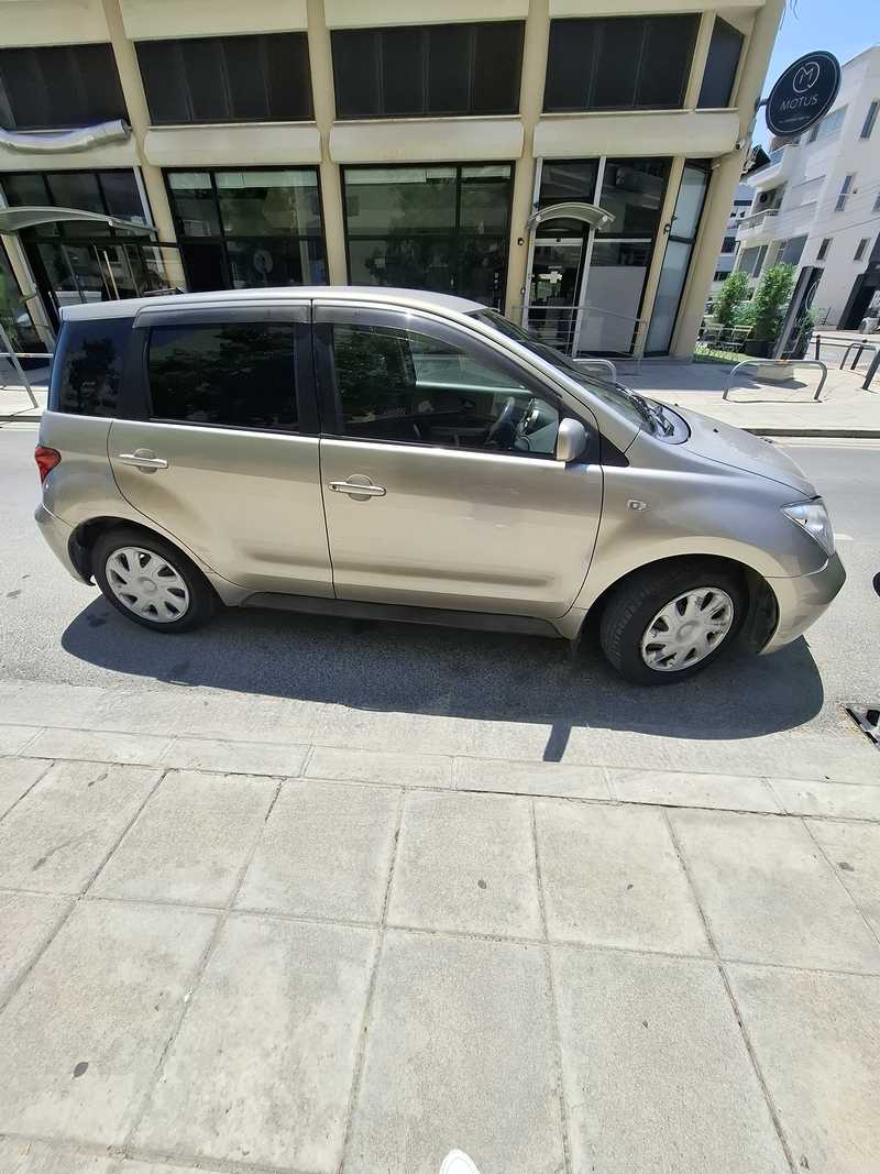 2003 Toyota Ist 1,3L 2003 Cyprus