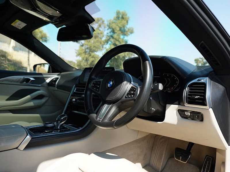 2020 BMW 8-Series 4,4L 2020 Cyprus