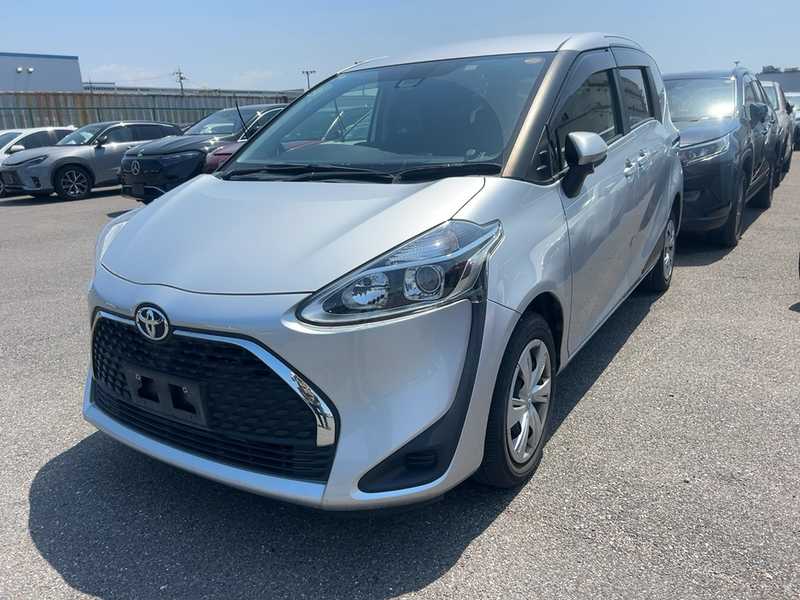 2022 Toyota Sienta 1,5L 2022 Cyprus