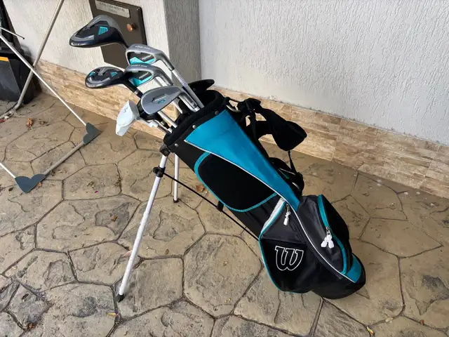 Wilson prostaff jgi junior golf clubs and stand bag, Limassol — Pissouri