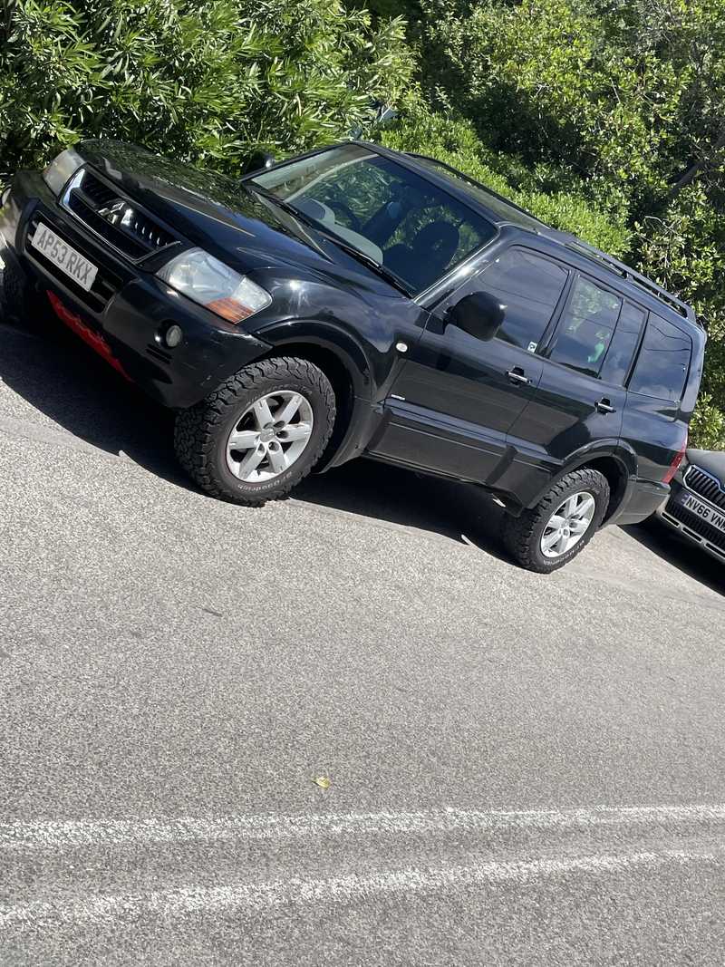 Mitsubishi Pajero 3,2L 2005