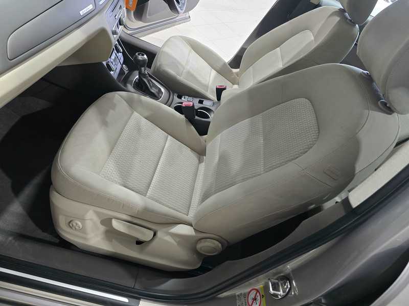 2012 Audi Q3 2,0L 2012 Cyprus