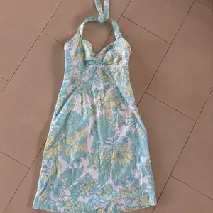 Vintage floral halter dress, Επαρχία Λάρνακας — Αραδίππου - Άγιος Φανούριος