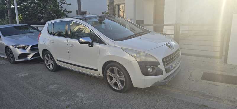 Peugeot 3008 1,6L 2011