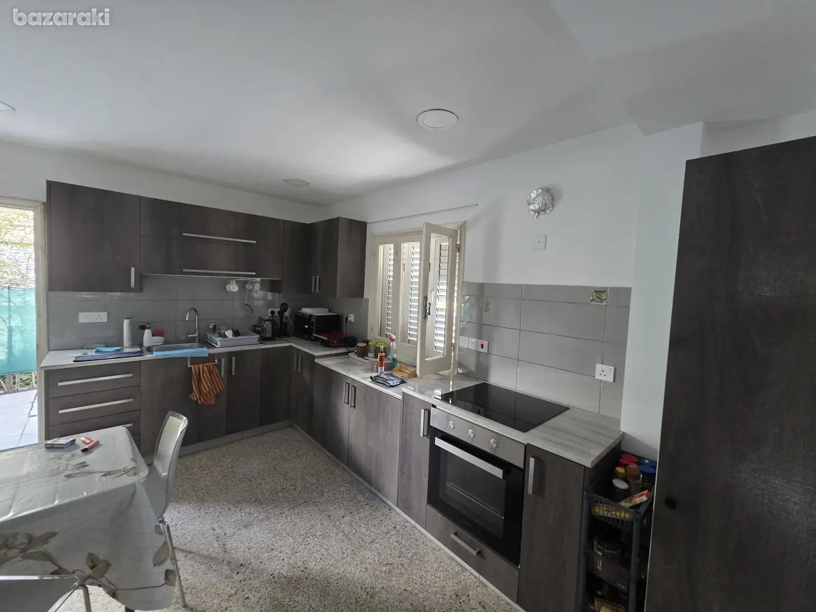 House, 2 bedrooms — 9