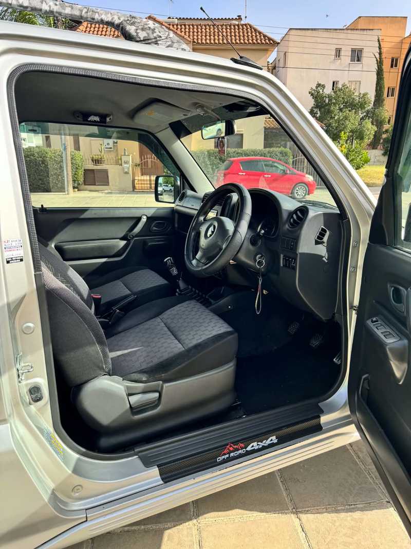 2009 Suzuki Jimny 1,3L 2009 Cyprus