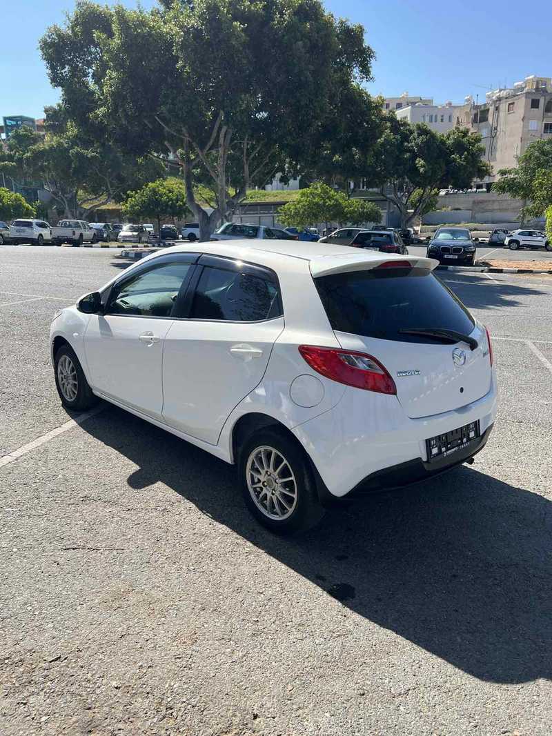 2014 Mazda Demio 1,3L 2014 Cyprus