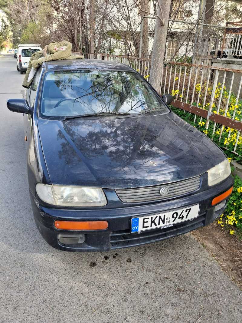Mazda 323 1,3L 1998