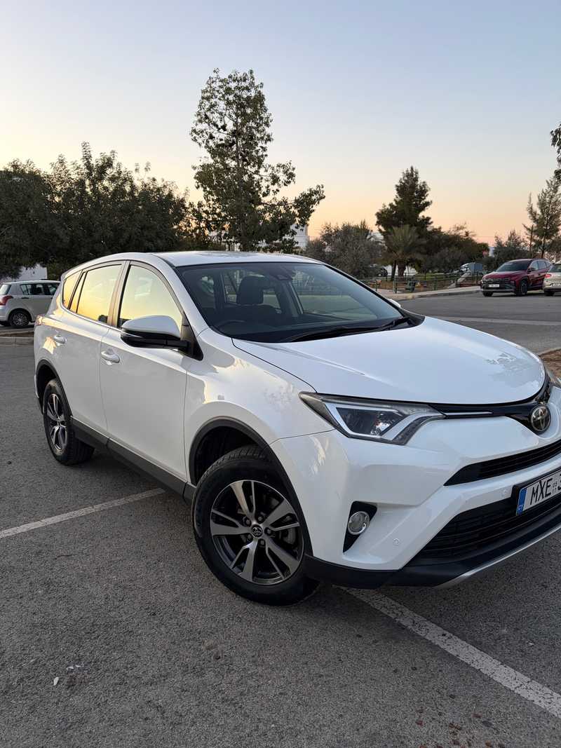 2017 Toyota RAV4 2,0L 2017 Cyprus