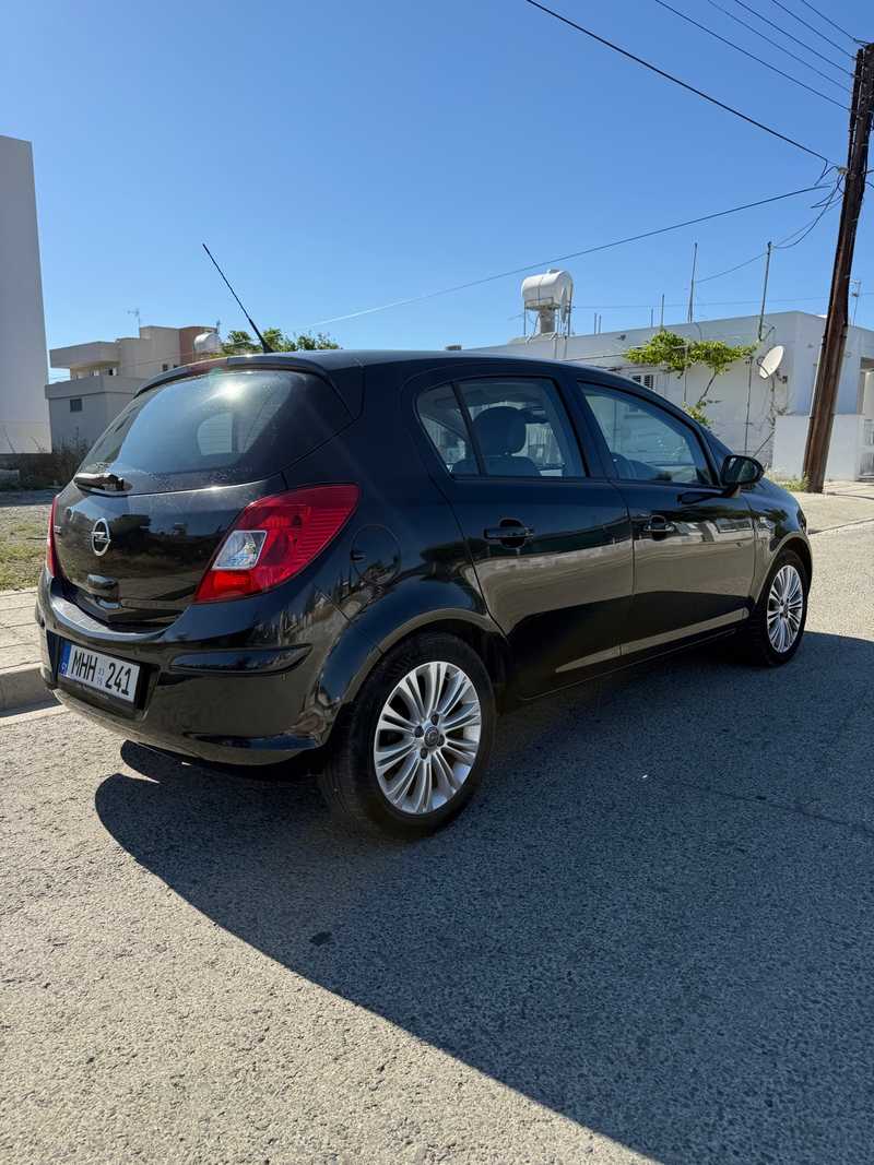 2015 Opel, Vauxhall Corsa 1,4L 2015 Cyprus