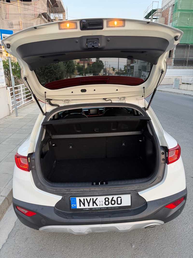 2020 KIA Stonic 1,1L 2020 Cyprus