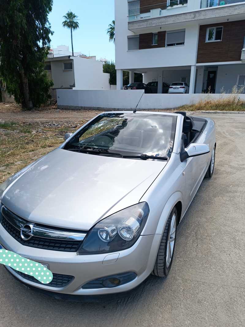 2007 Opel, Vauxhall Astra 1,6L 2007 Cyprus