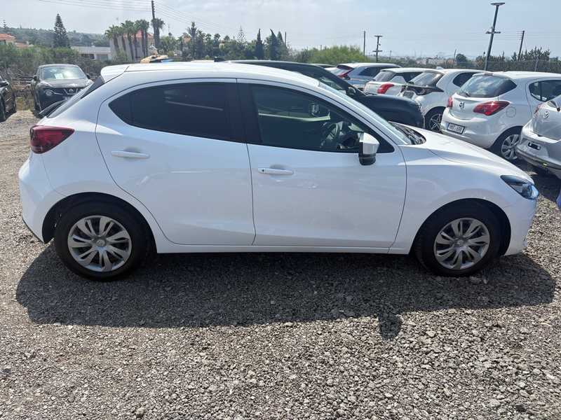 2022 Mazda 2 1,5L 2022 Cyprus