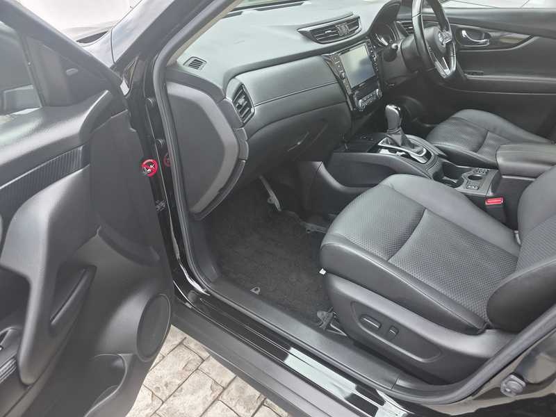 2021 Nissan Serena 2,0L 2021 Cyprus