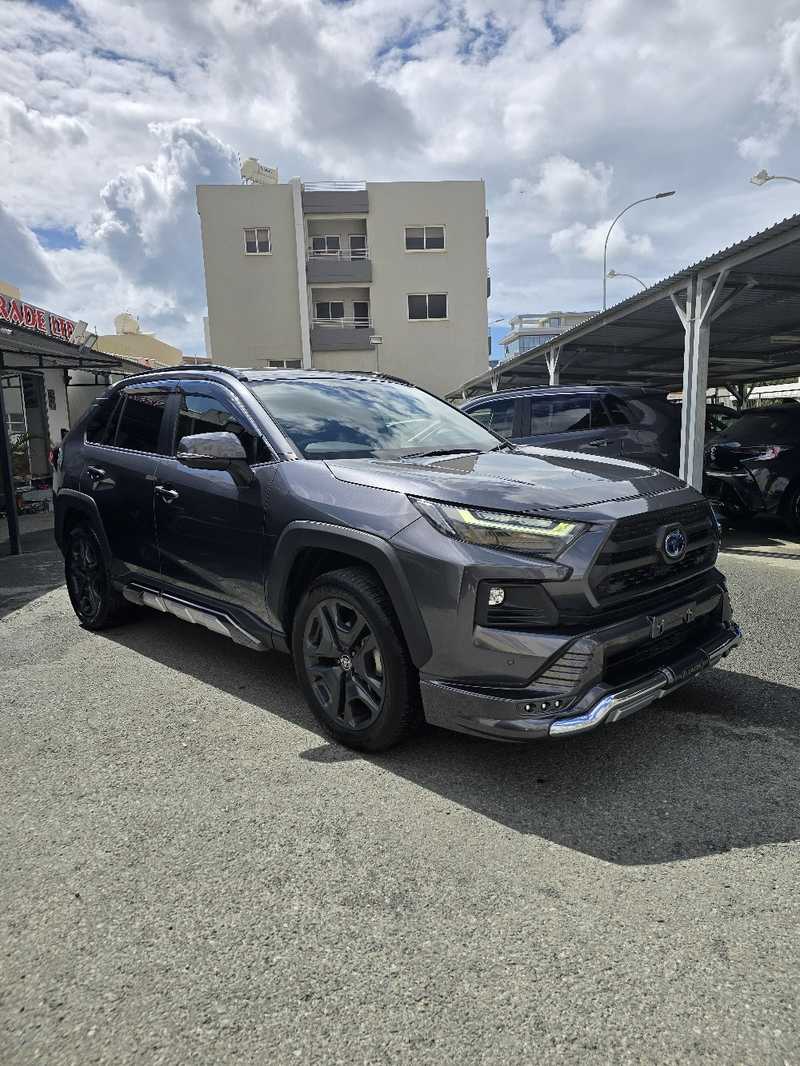 Toyota RAV4 2,5L 2023