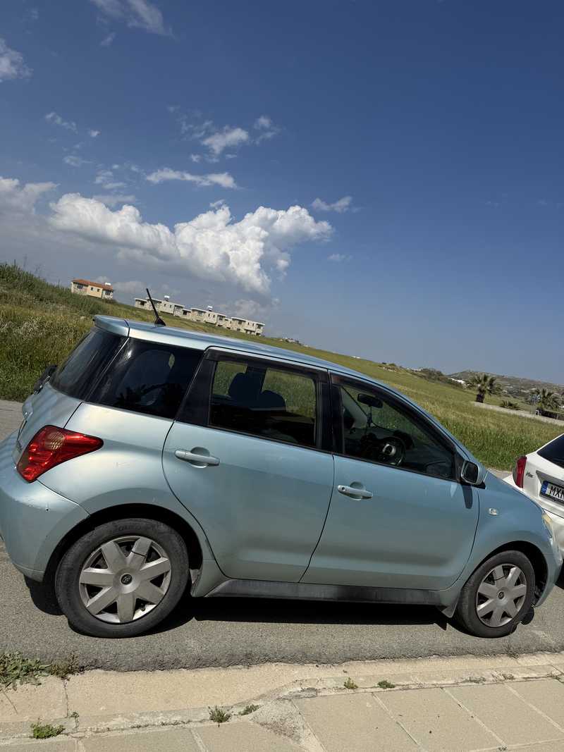 Toyota Ist 1,3L 2005