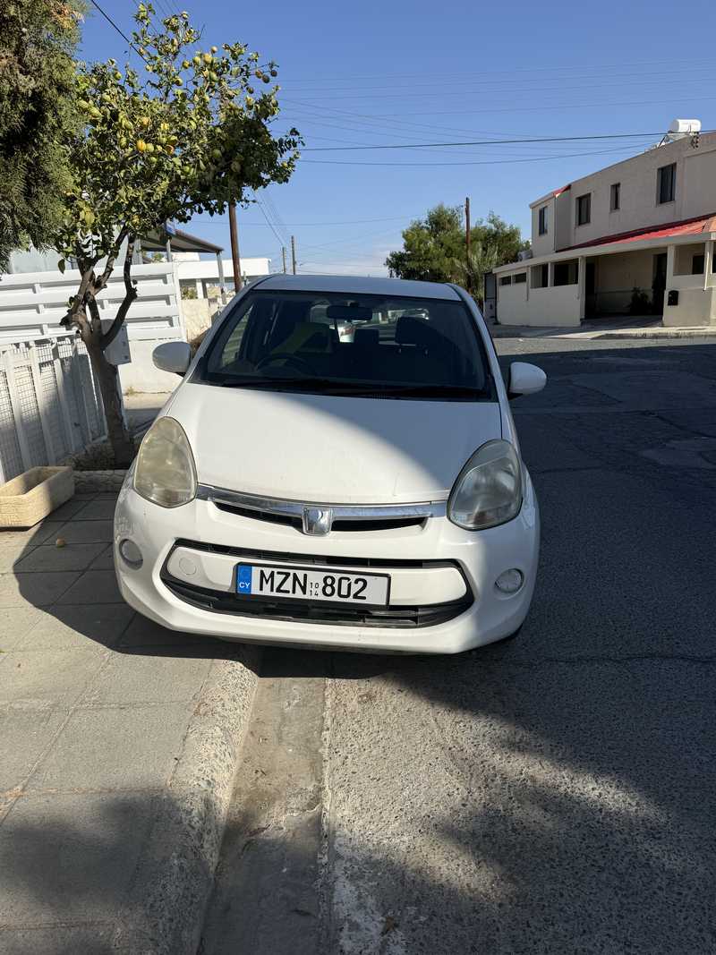 2014 Toyota Passo 1,3L 2014 Cyprus