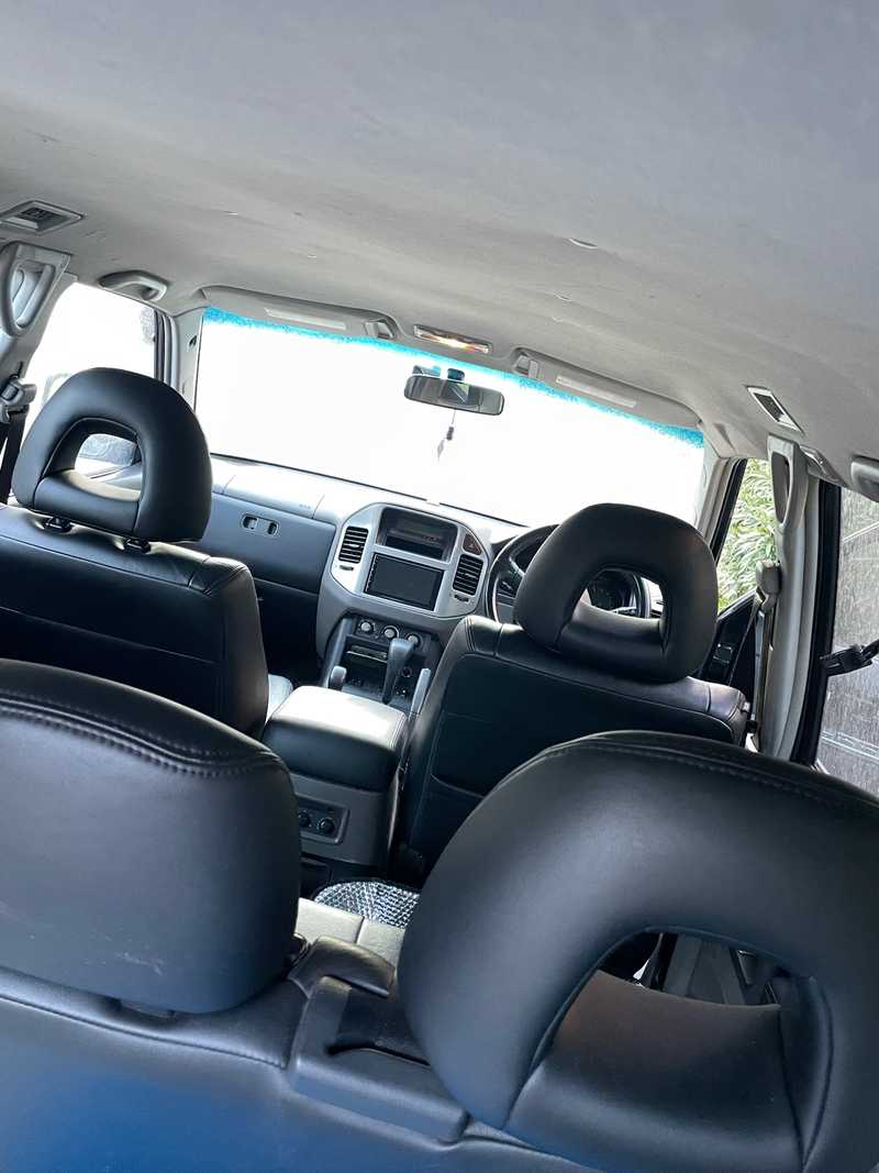 2005 Mitsubishi Pajero 3,2L 2005 Cyprus