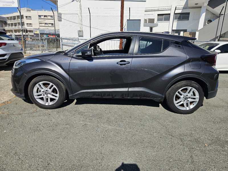 2021 Toyota C-HR 1,8L 2021 Cyprus