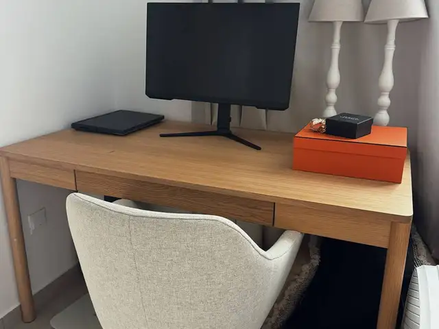 Computer desk - ikea tonstad, Επαρχία Λάρνακας — Λιβάδια Λάρνακας