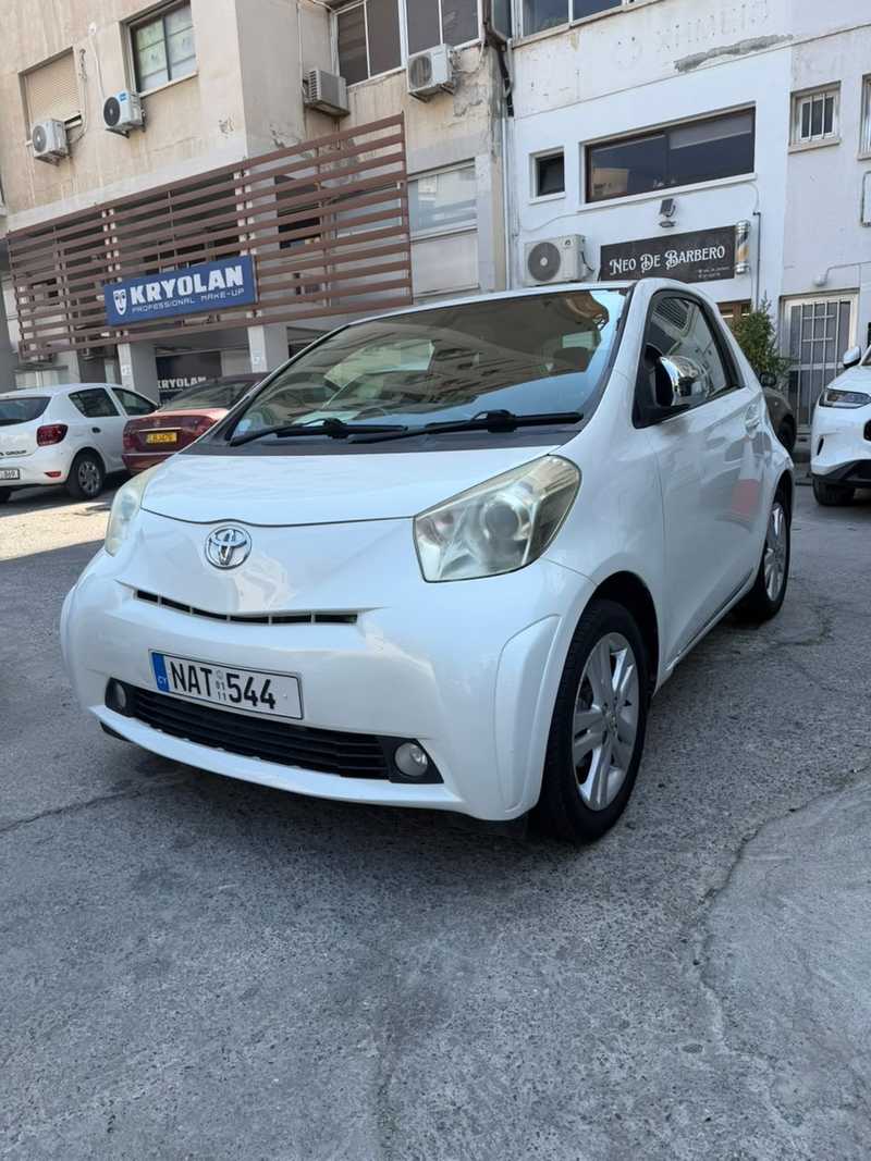 Toyota IQ 1,3L 2011