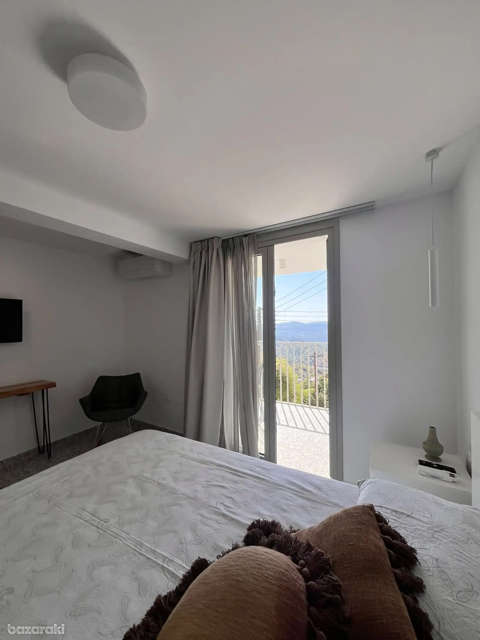 House, 2 bedrooms — 3
