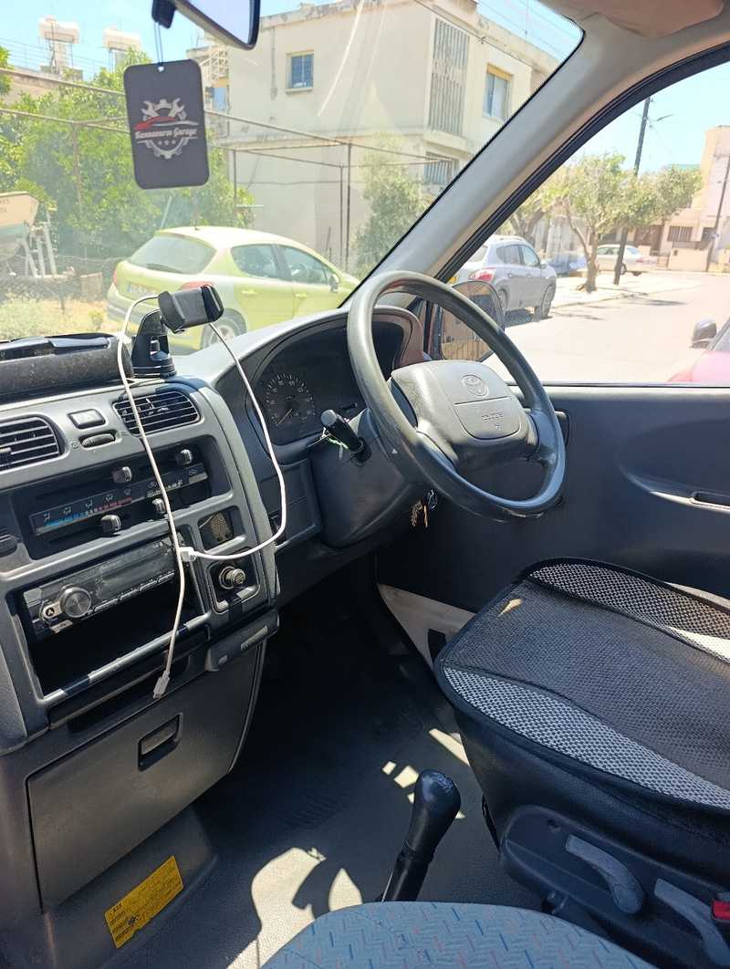 2001 Toyota Hiace 2,5L 2001 Cyprus