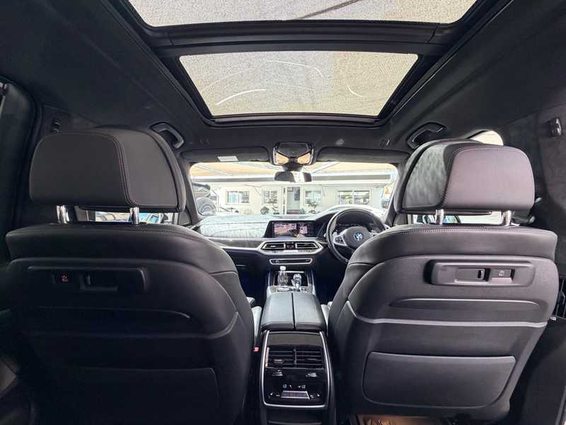 2021 BMW X7 4,4L 2021 Cyprus