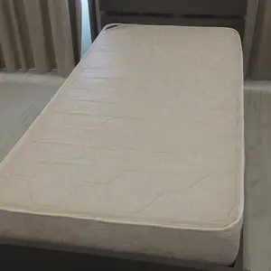 Single bed and matress, Επαρχία Λάρνακας — Λάρνακα - Μακένζυ