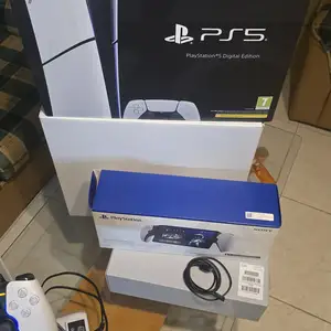 Polite ps5 digital edition+ps portal, Nicosia — Egkomi