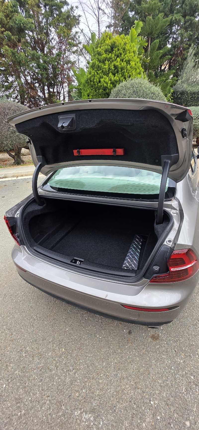 2020 Volvo S60 2,0L 2020 Cyprus