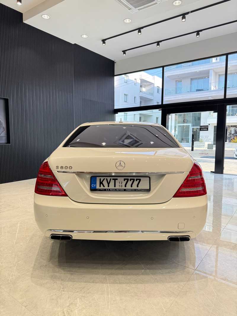 2010 Mercedes-Benz S-Class 5,5L 2010 Cyprus