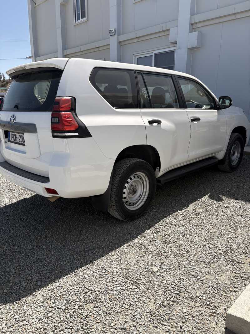 2022 Toyota Land Cruiser Prado 2,8L 2022 Cyprus