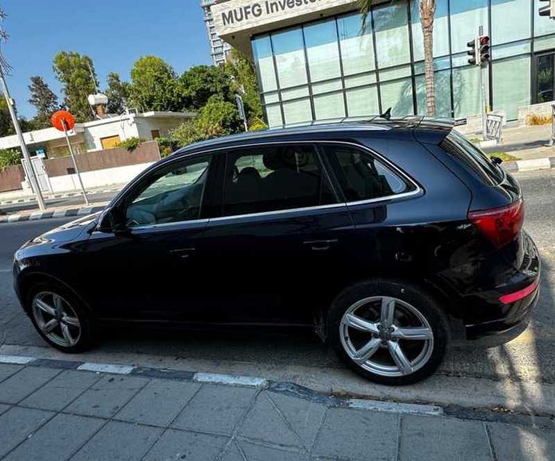 2009 Audi Q5 2,0L 2009 Cyprus